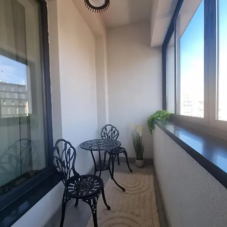 Sirenelor Apartment-2